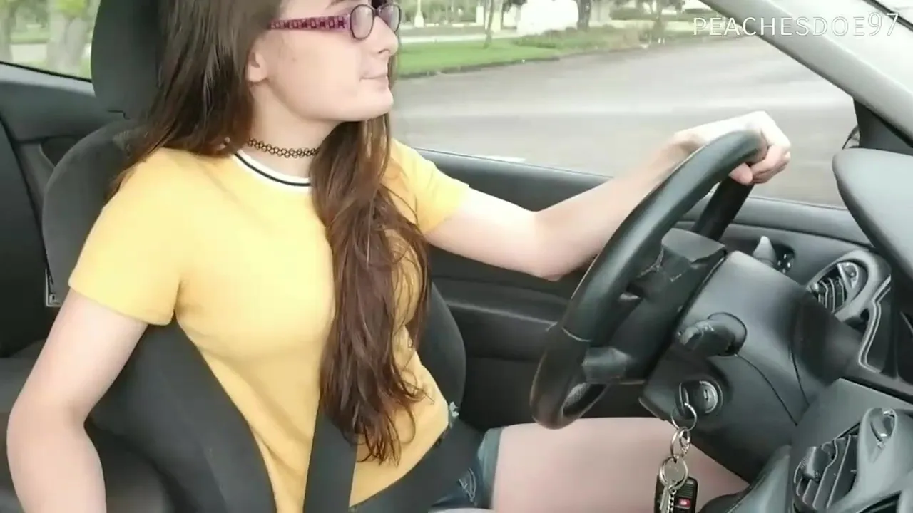 masturbating in her car like a champ