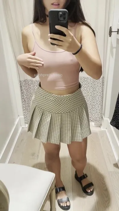 Would you risk fucking me in a changing room?