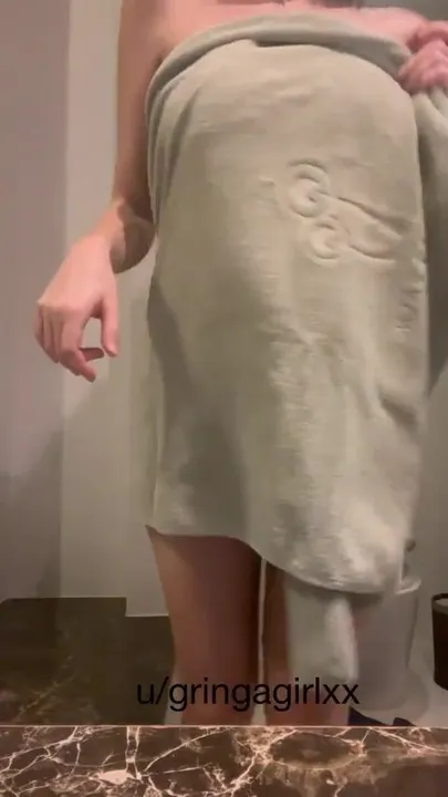Did this towel do a good job of hiding my big titties?