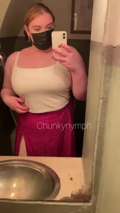 Out on a date and I felt like showing Reddit my tits