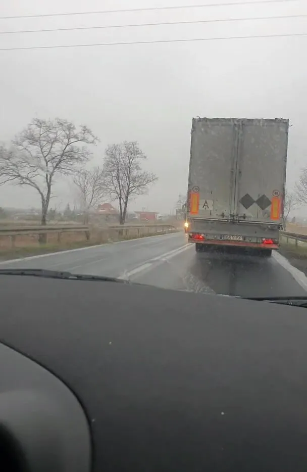 La climatisation de ma voiture est tombée en panne et il faisait trop chaud... heh