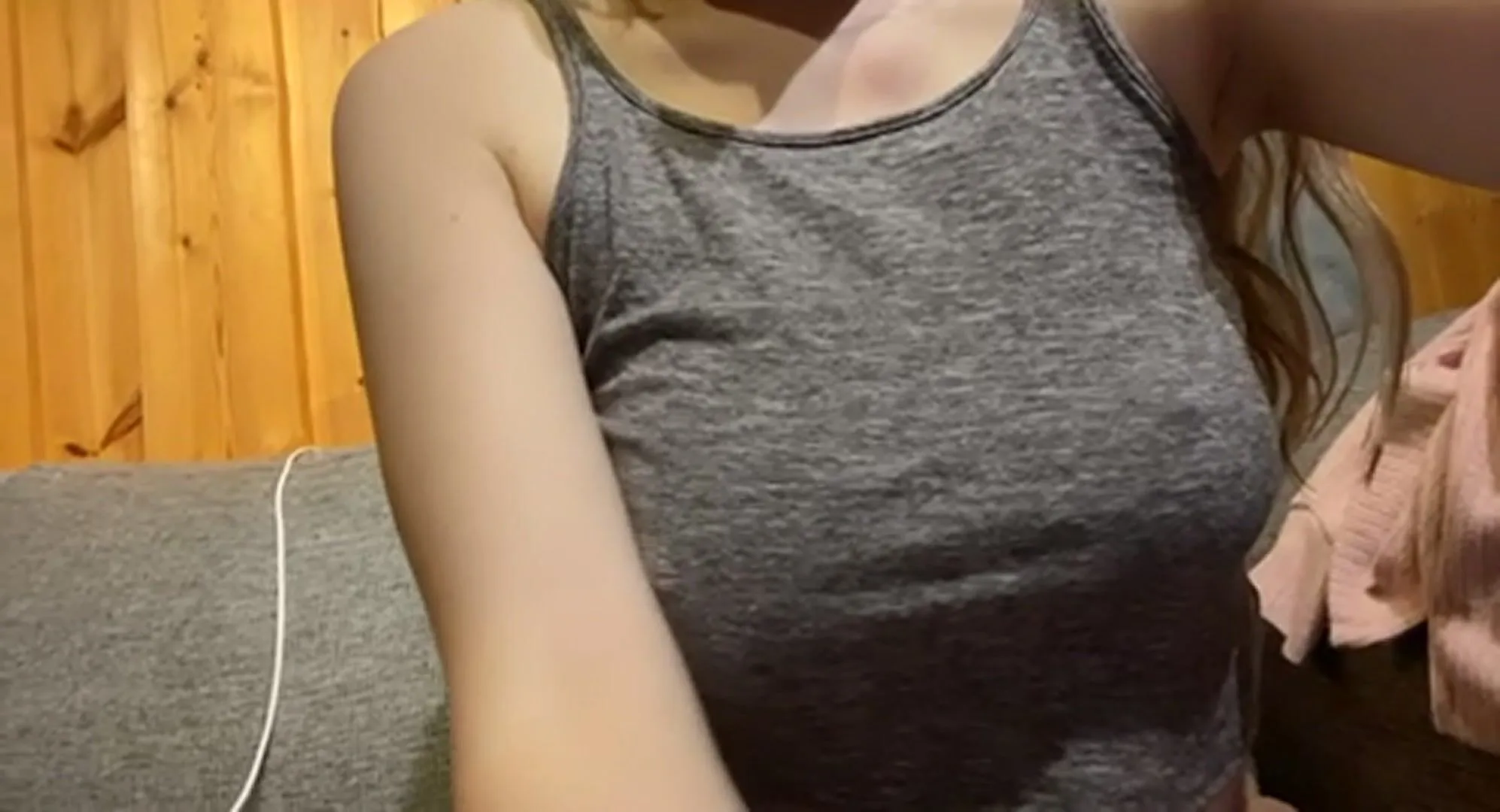 If you like my tits, I'll keep posting