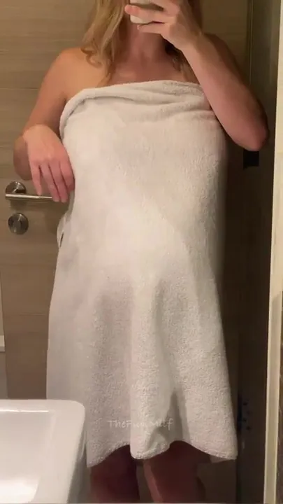 Que pensez-vous d'une chute de serviette enceinte ?
