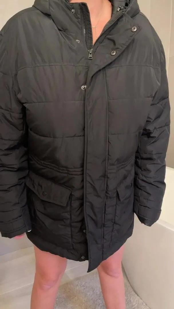 Gros manteau pour mes gros seins f/33