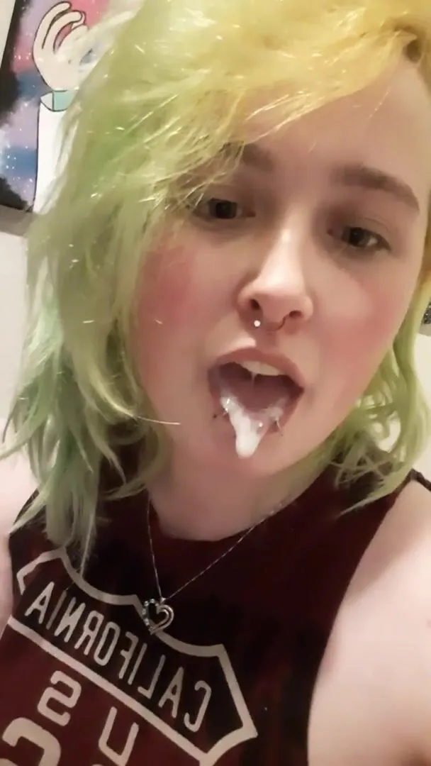 Love the taste of cum