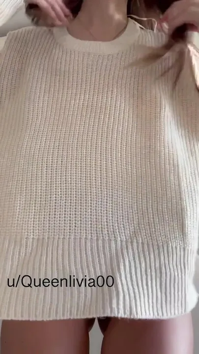 Diese Mini-Nippel unter meinem Shirt sind so süß