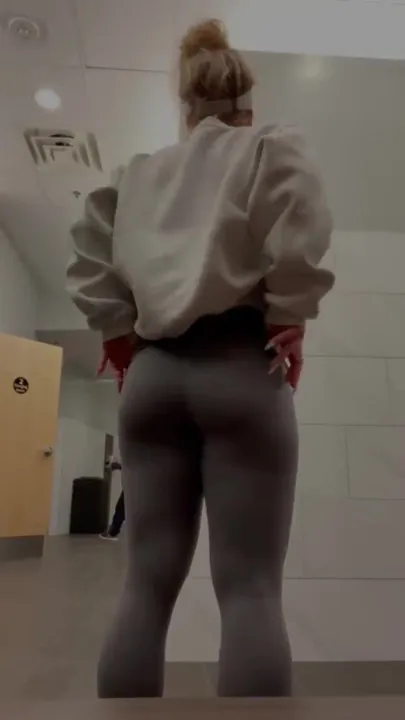 post leg day caught flashing