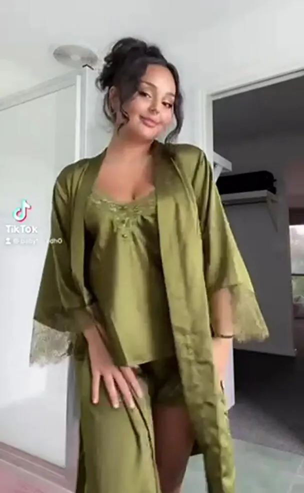 Revelación de zorra tiktok tetona