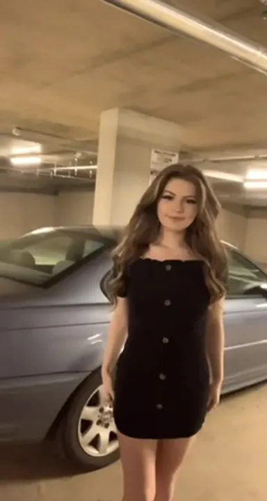 I really wanna try getting fucked on the bonnet of a car <3