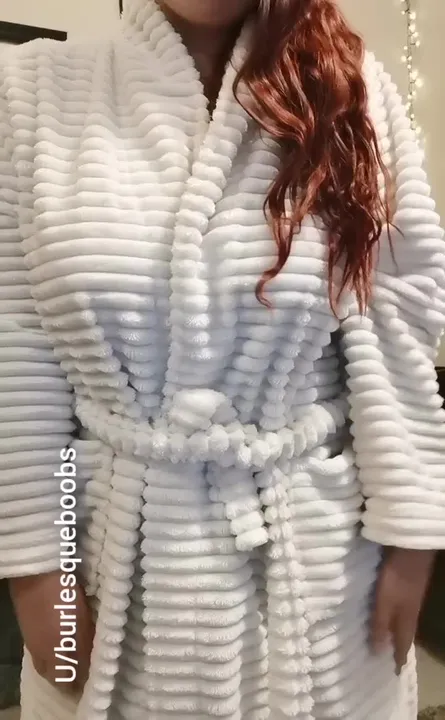 Want to see what's under this mum's robe?