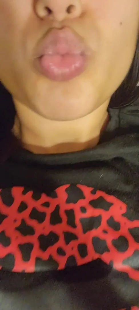 Would you fuck my lips ?