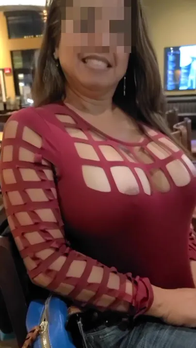 MILF's accidental wardrobe malfunction at the bar...Oops