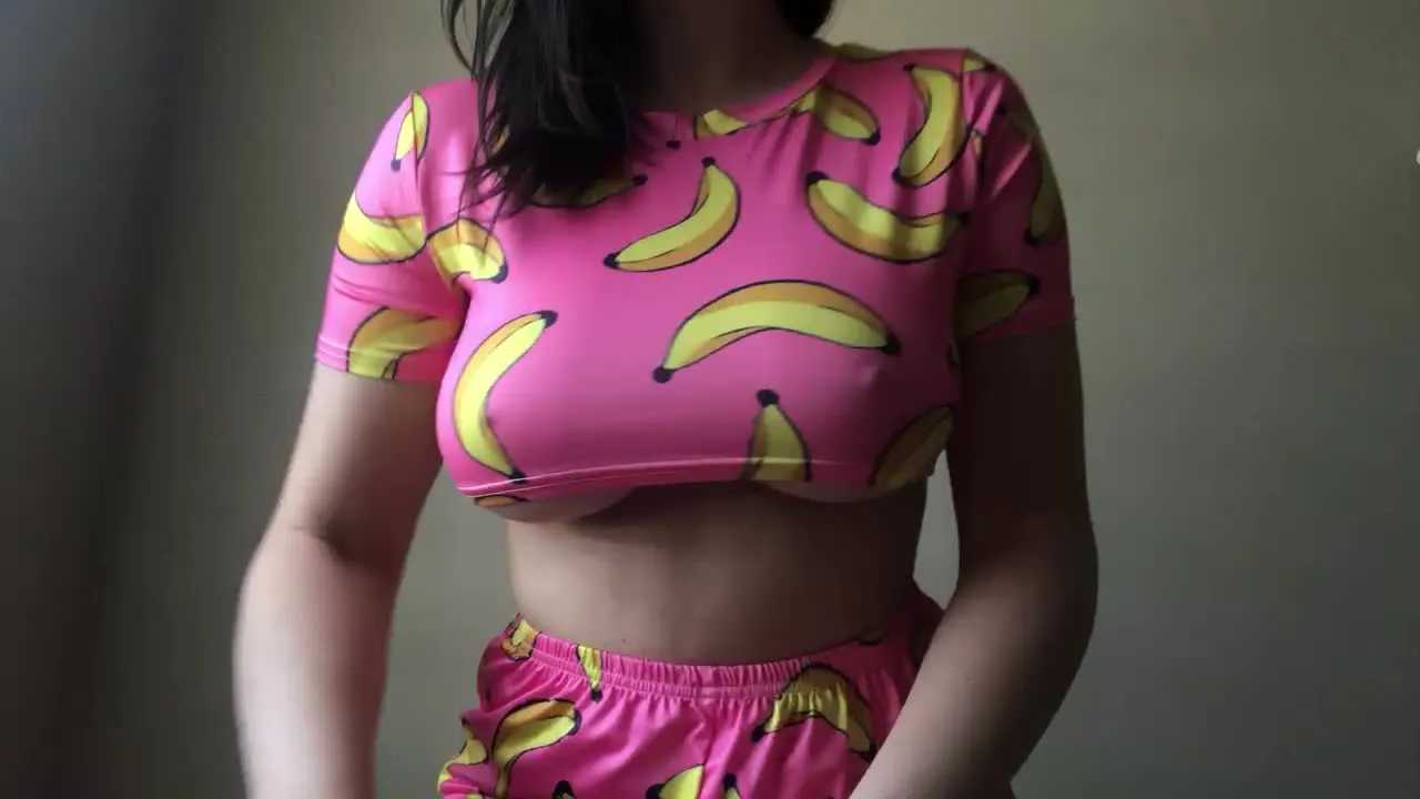 esta camisa é uma banana...então deixe-me sair dela bem rápido ;)