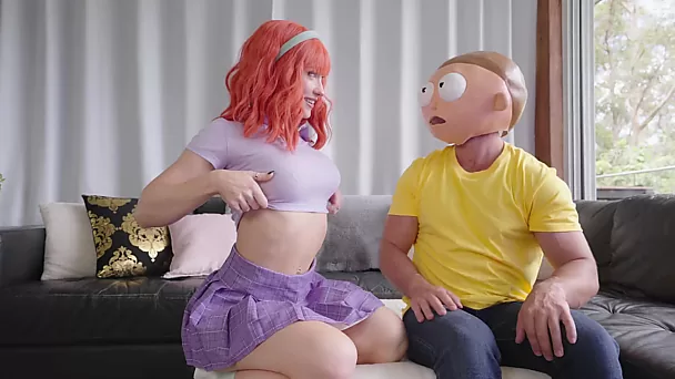 Rick & Morty Cosplay Anal Session! Redhead squirter gets her booty stretched!