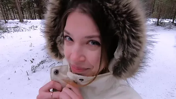 Foda de Inverno ao Ar Livre - Boquete de Neve e Facial Gelado