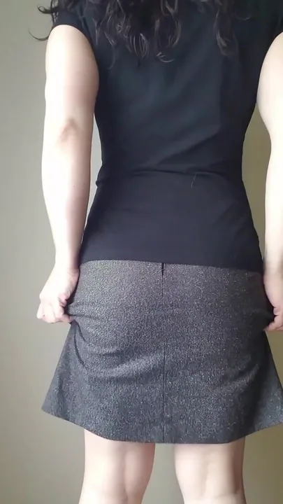 For those of you who ever wanted to peek under your hot teacher's skirt.