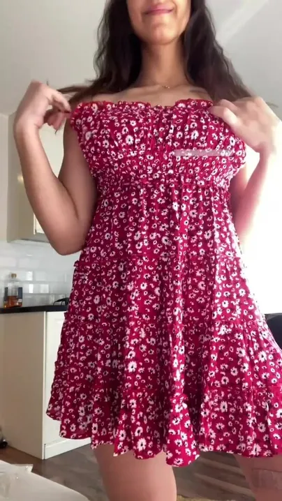 Est-ce que je rentre dans cette robe d'été ?