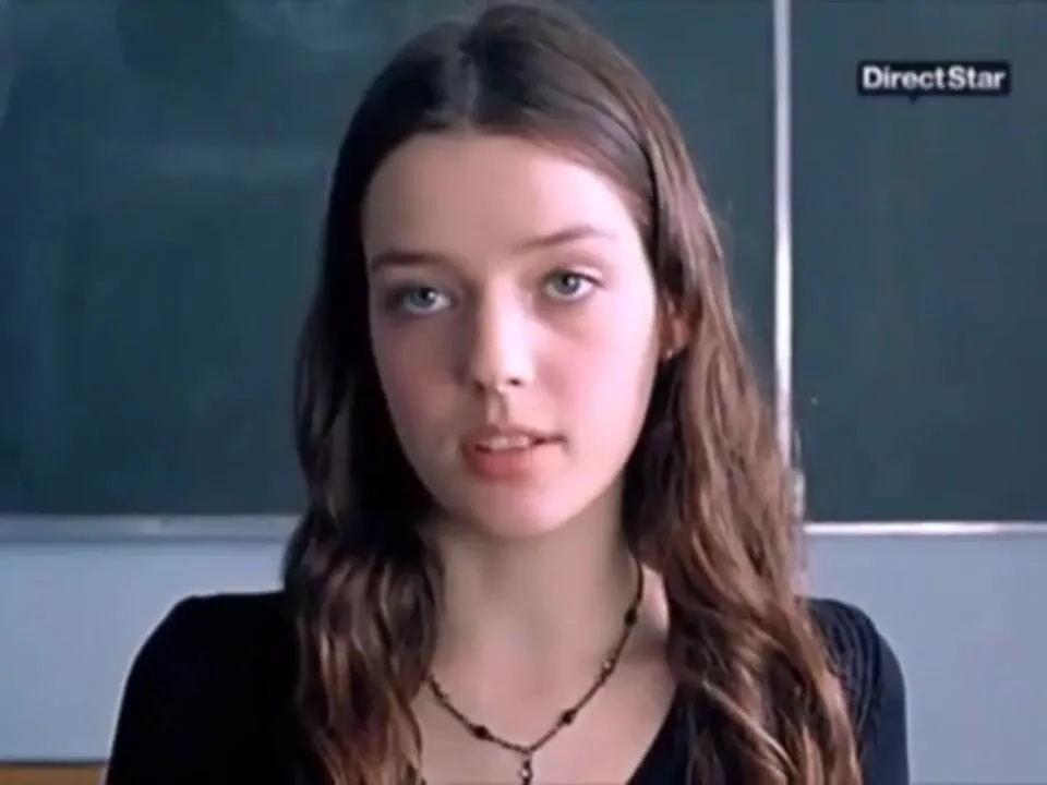 Roxane Mesquida em 'Sexes Tres Opposes (2002)'