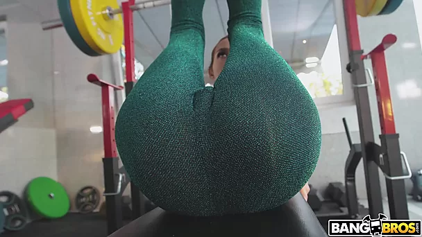 Veronica Leal sucks big cock and gets Ass fucked in the GYM!