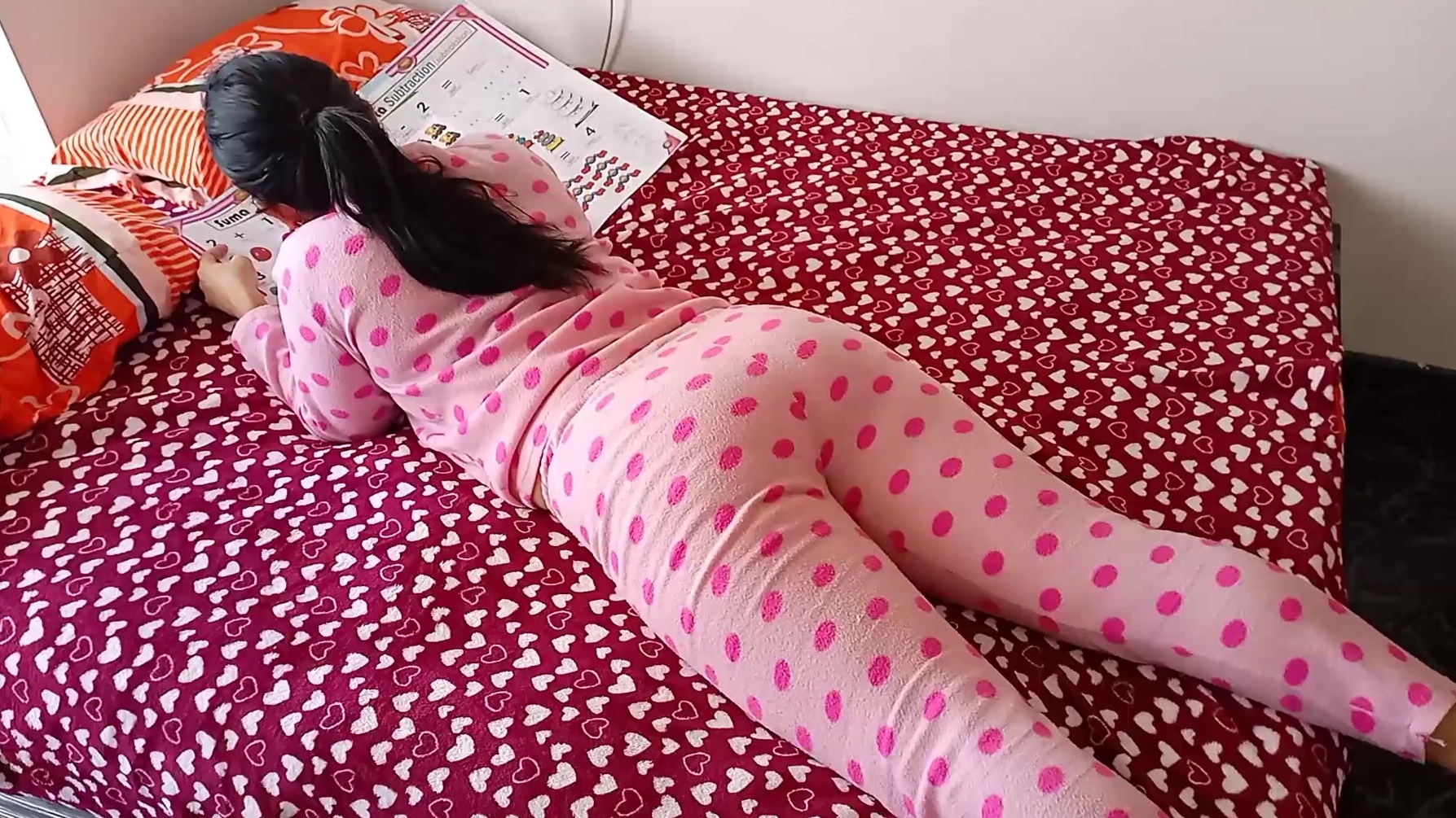 Pounding In Pjs - Stepdaughter's big ass in pajama is irresistible.