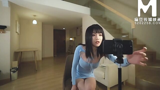 Chinese petite tsundere blogger gets he mouth stuffed by a plumber