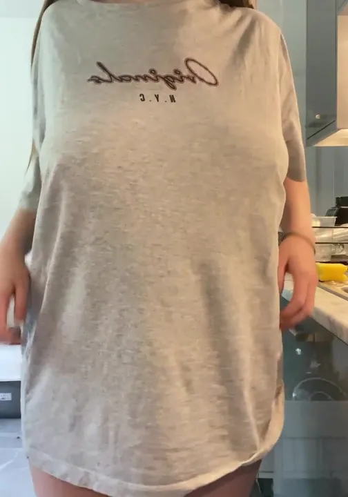 Lil Titty Drop für dich :)