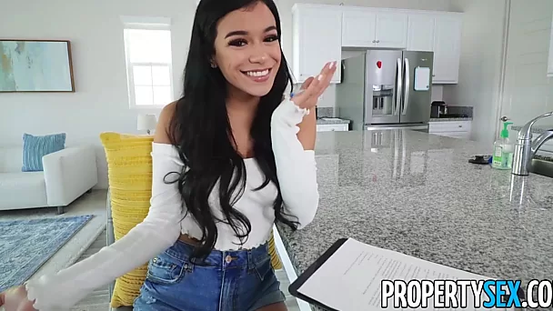 Slutty teen blows realtor and gets fucked in someone else's house.