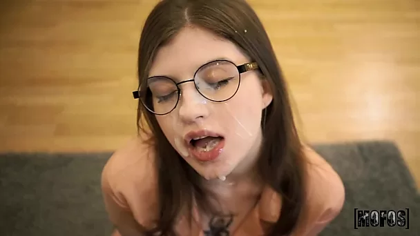 Raw fuck with college girl in glasses