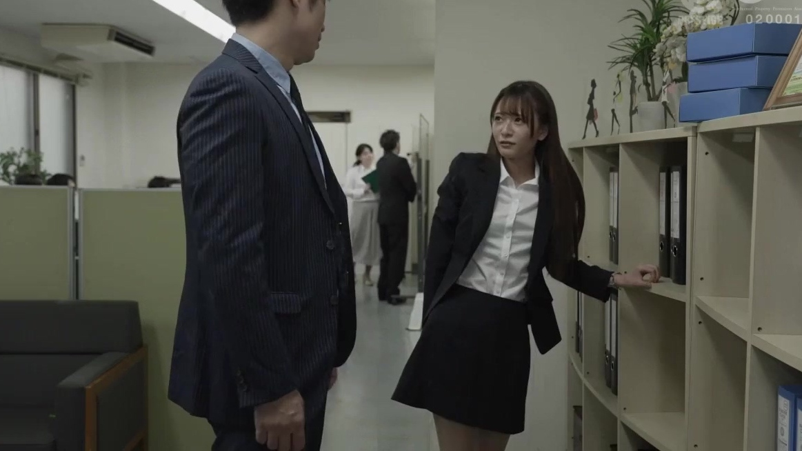 Japanese Girl Office Gangbang - Office sex of a japanese girl and her boss in the storeroom