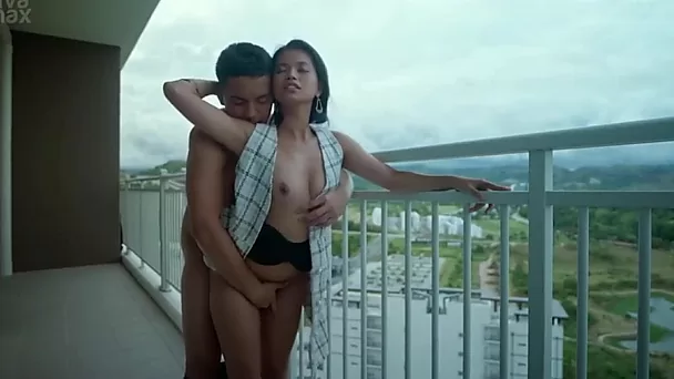 Hottest scenes from Iskandalo movie with naked Asian beauty