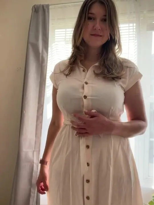 Este vestido é perfeito para meninas curvilíneas