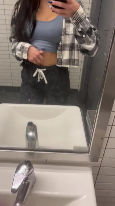 I hopped out of line at Chipotle just to show you my tits in the bathroom