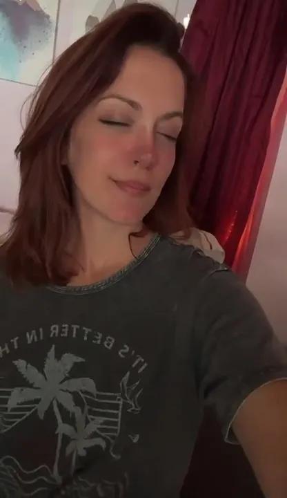 This milf pussy needs to be cream filled