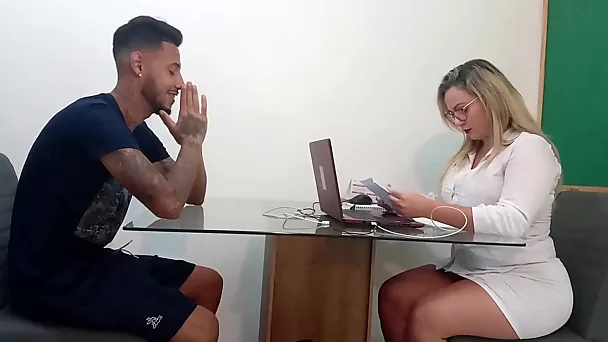 Foder uma professora milf é minha fantasia sexual