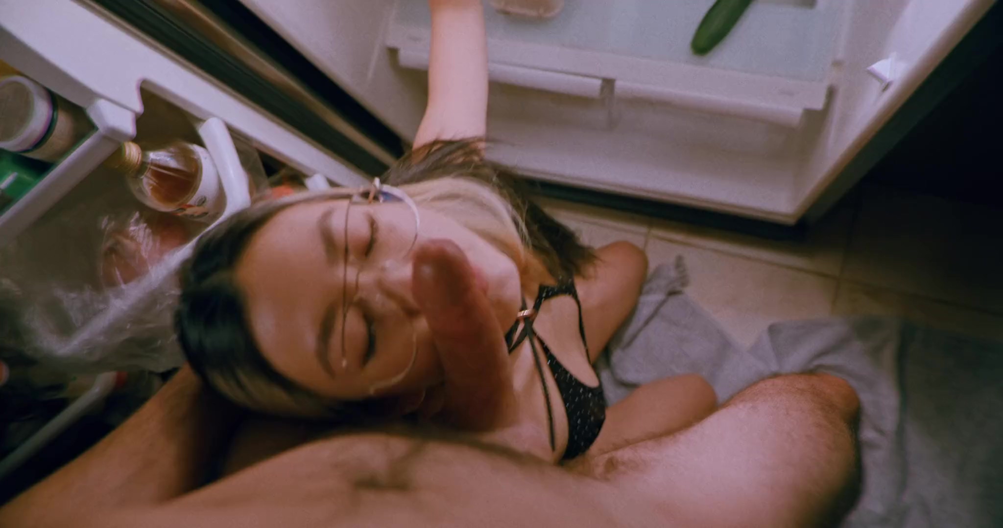 Petite Asian craves for cock in the middle of the night