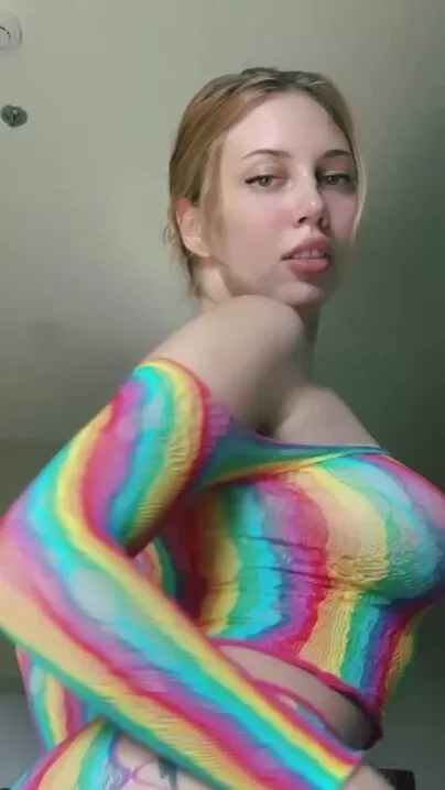 Big rainbow titties must be shown