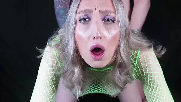 Cute Swedish slut with a huge ass got her first deep creampie