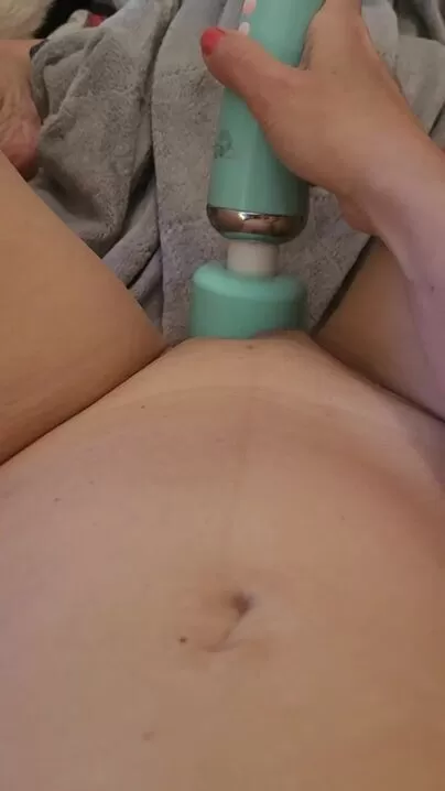 My very first orgasm video!