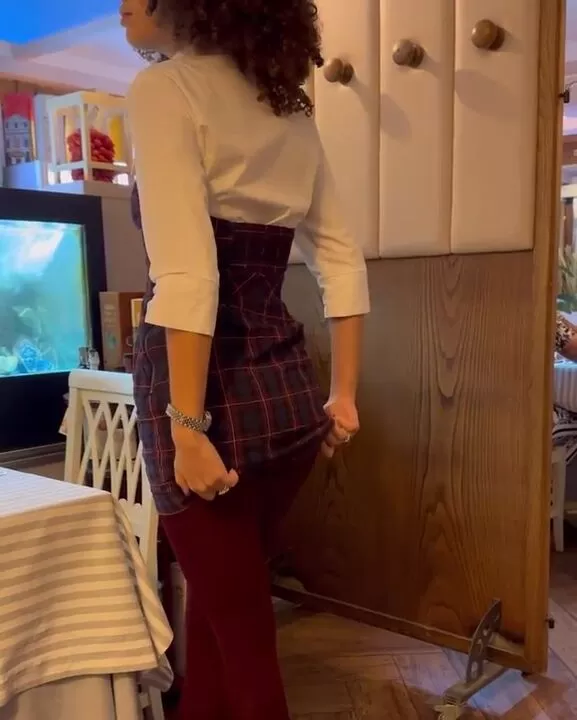 If I came dressed like this would you fuck me on the first date?