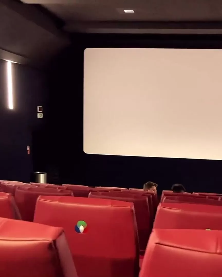 Immagina di vedermi così al cinema, cosa faresti?