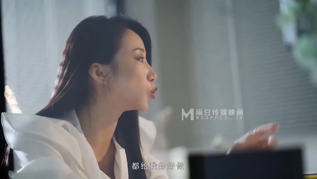 Office Workers Stop Time to Play With Strict Lady Boss 夏晴子