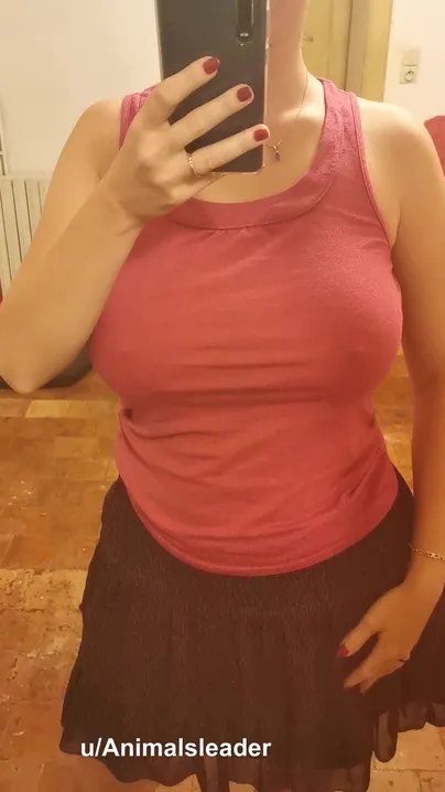 This gif has not been very successful despite an appearance of my boobs. But here you guys should like it :p