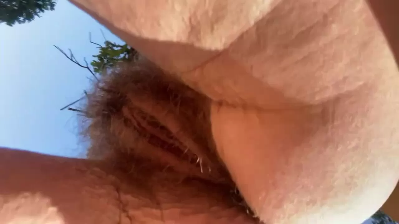 Do you like when I tease you with my jiggly ass and hairy pussy