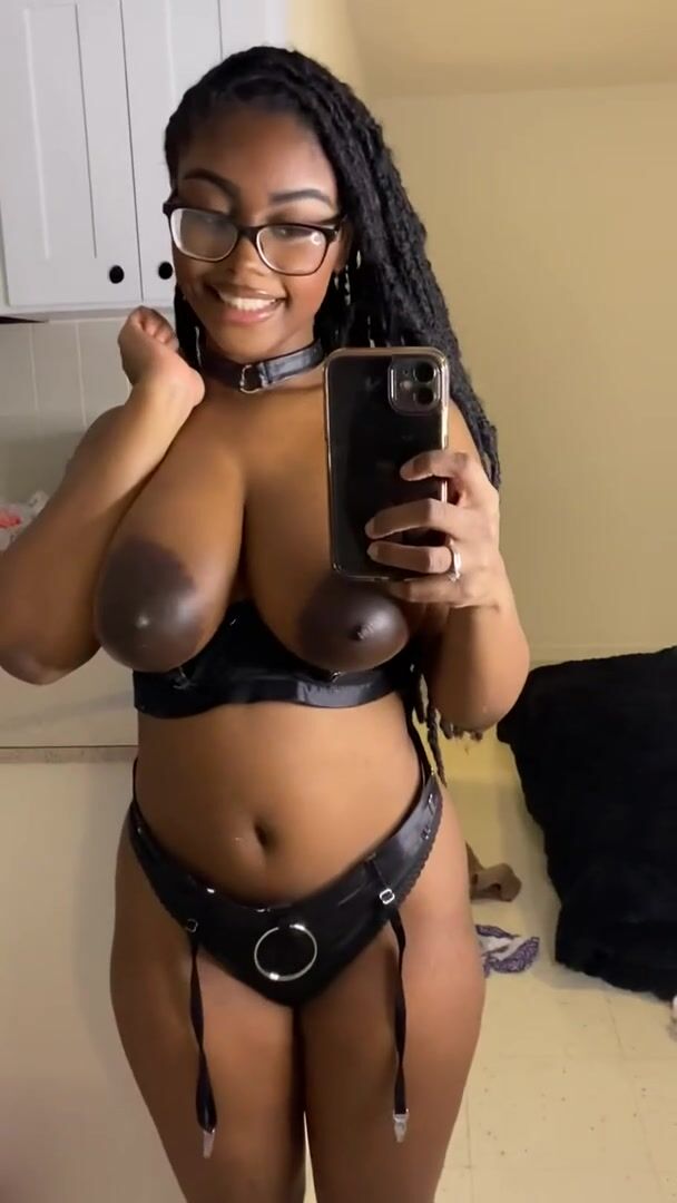 Ebony Goth Nudes - Do you like black goth girls?