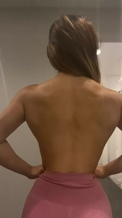 Sind gebaute Rücken sexy?