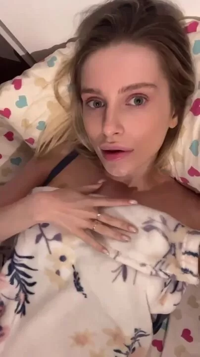 Cutie love when you jerk off on her boobies