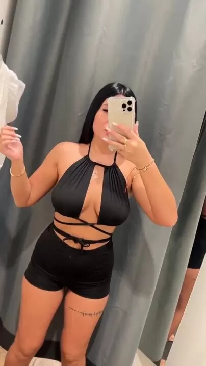Always dream about be fucked in changing room