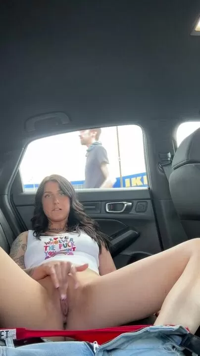 Let’s fuck in the parking lot