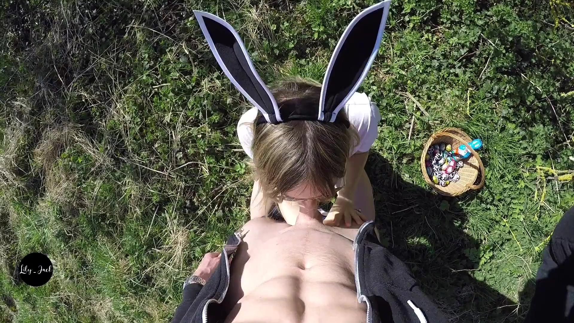 Sassy Bunny gives blowjob outdoors - intense fuck caught on camera