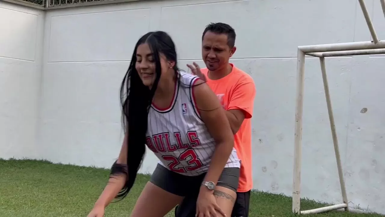 If latina wins a basketball game, shell take the dick of the guy she was  playing with